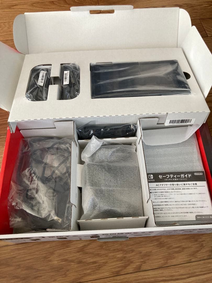 Nintendo Switch 本体セット グレーJoyCon（R）一部不具合