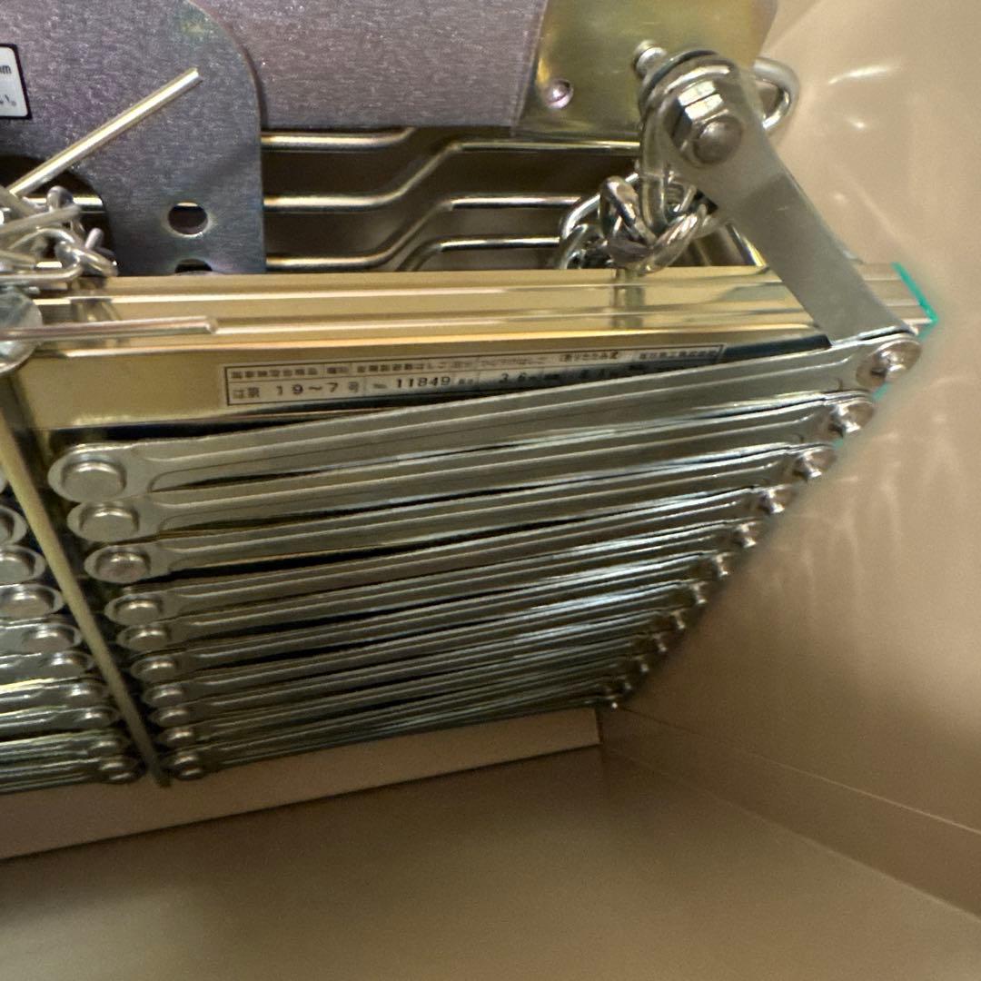 折りたたみ式避難はしご ORIRO 4型