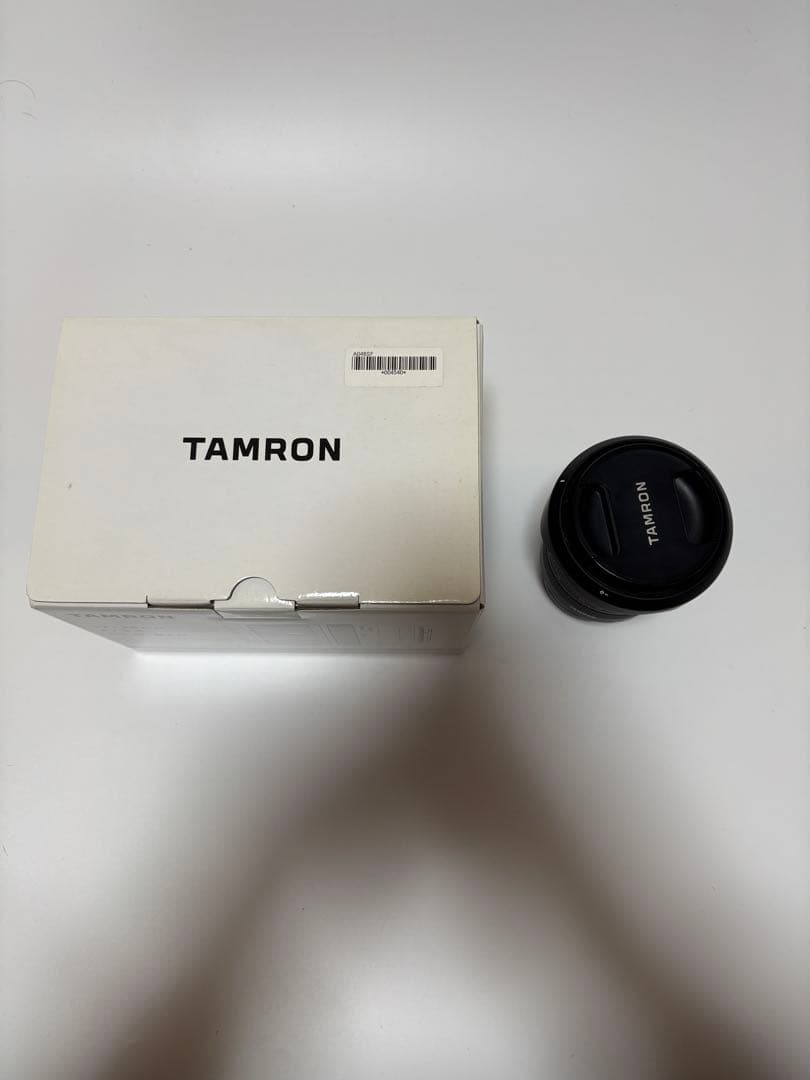 美品TAMRON17-28mm F/2.8 Di III RXDソニーEマウント