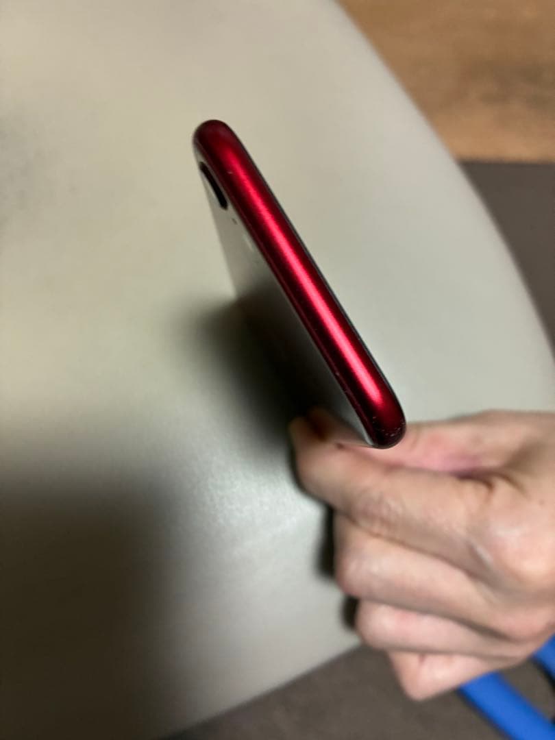 Apple iPhone SE (第3世代) レッド 本体