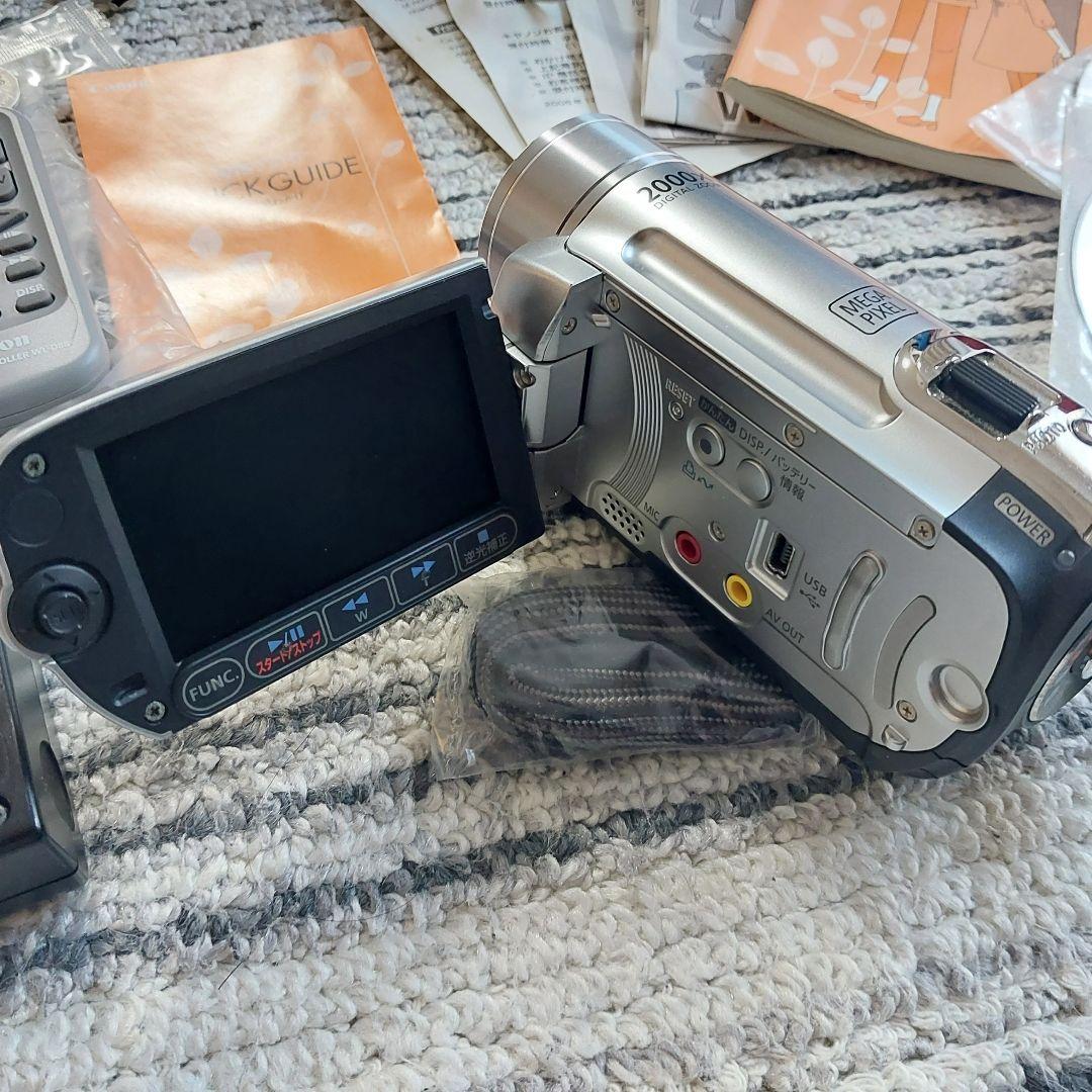 Canon ビデオカメラ FS 10