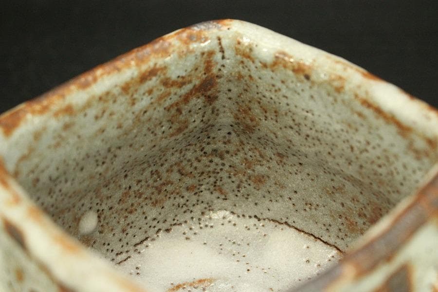 茶道具 鼠志野 火入 作家物 共箱 未使用(ZE485)