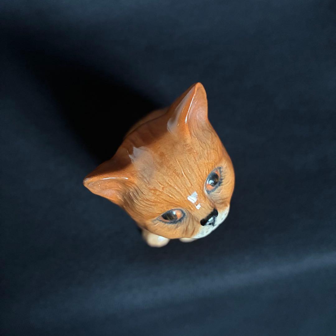 vintage   ロイヤルドルトン 陶器製 猫の置物