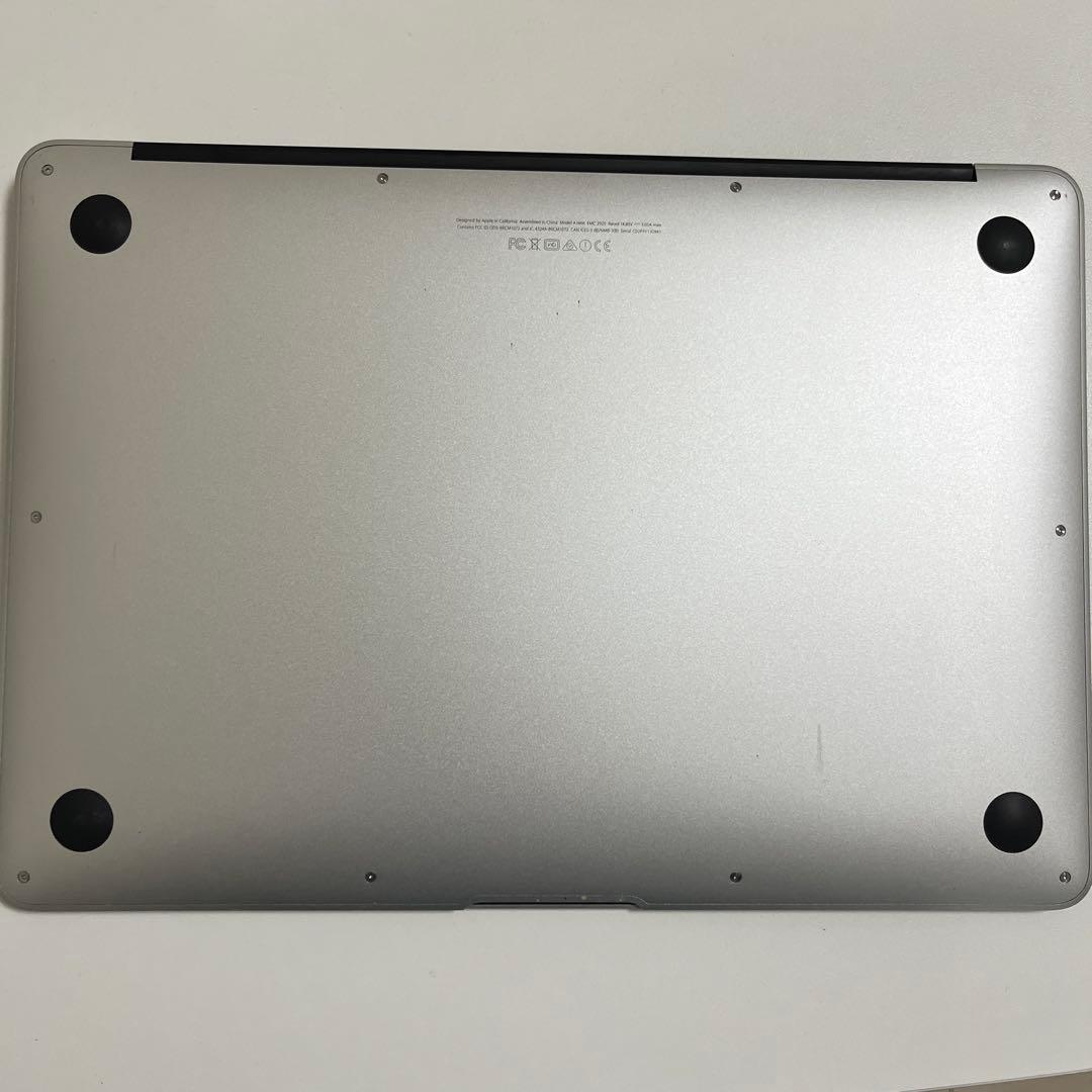 【美品】MacBook Air 2015年製 13inch 純正付属品付
