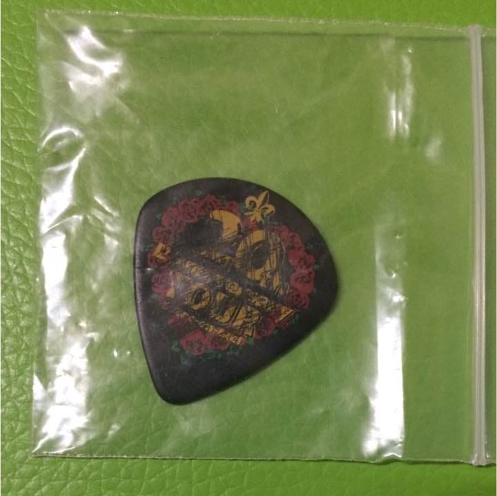 L'Arc~en~Ciel ピック (20th  hyde使用品)