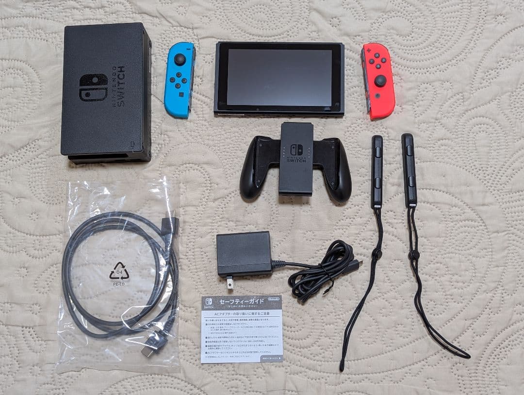 【美品】Nintendo Switch本体 付属品完備