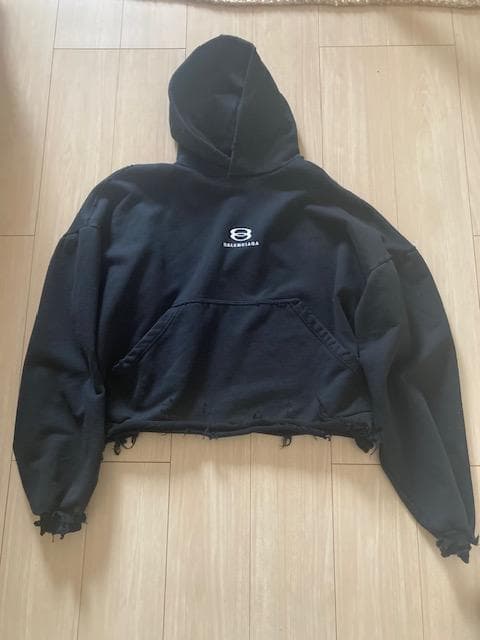 BALENCIAGA ユニセックス ブラック フード付きパーカー