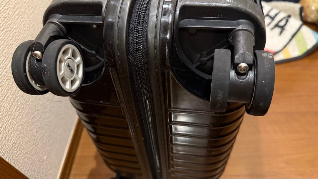 t*e様 K*P様 (中古)RIMOWA リモワ　廃盤　Salsa Deluxe