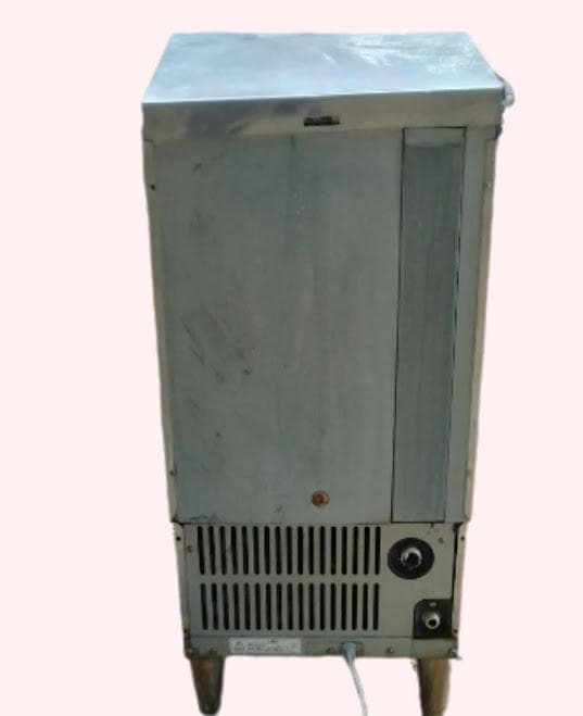 IM-25M　ホシザキ業務用製氷機　AC100V　能力25kg/day　整備済