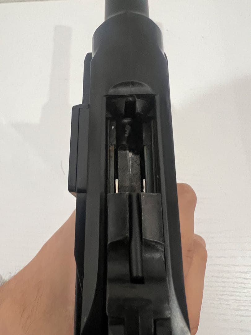 カ*)様 MGC -08 モデルガン