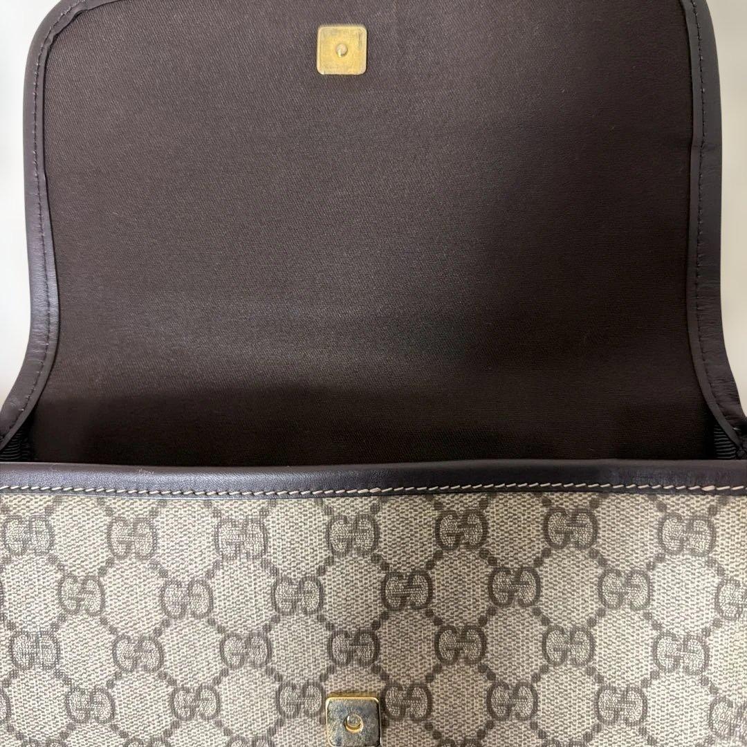 GUCCI ショルダーパック　美品