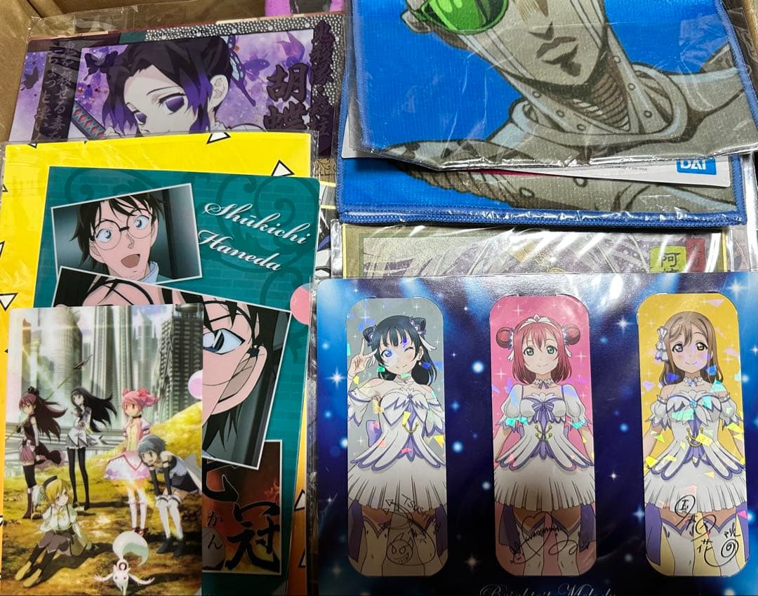 アニメグッズ　ノンジャンル　美少女　大量　9キロ　まとめ売り