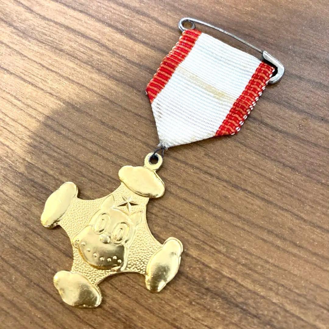 【非売品・レア】のらくろ　シスコ　ピンバッジ