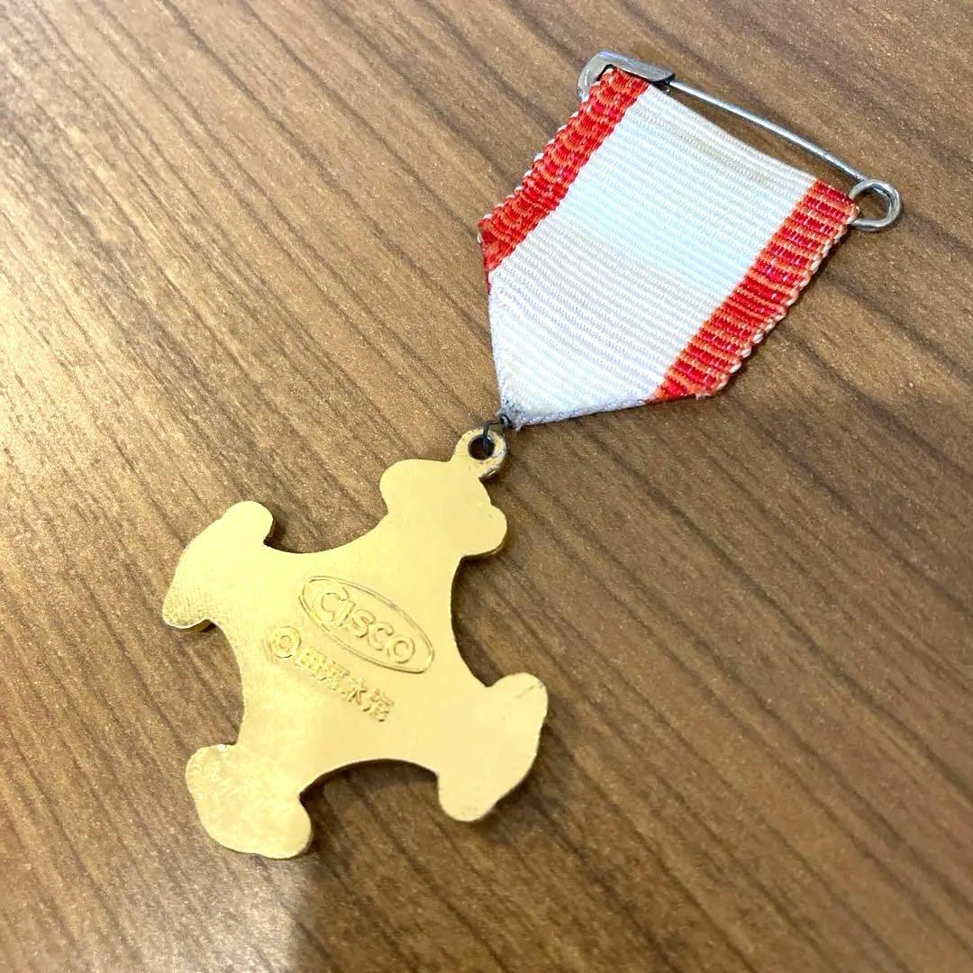 【非売品・レア】のらくろ　シスコ　ピンバッジ