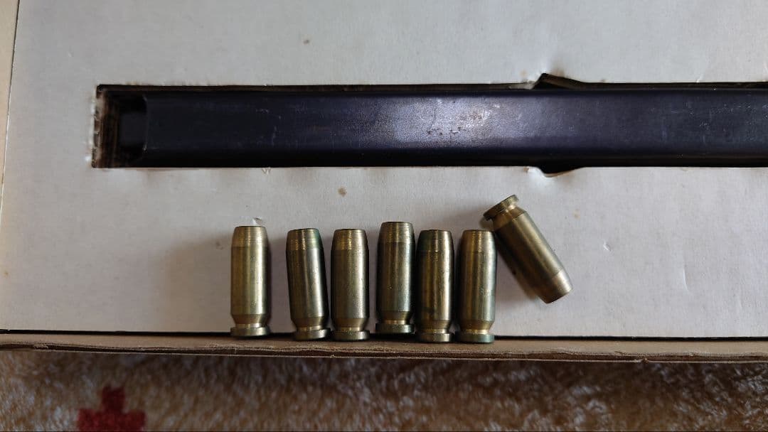 MARUSHIN UZI サブマシンガン