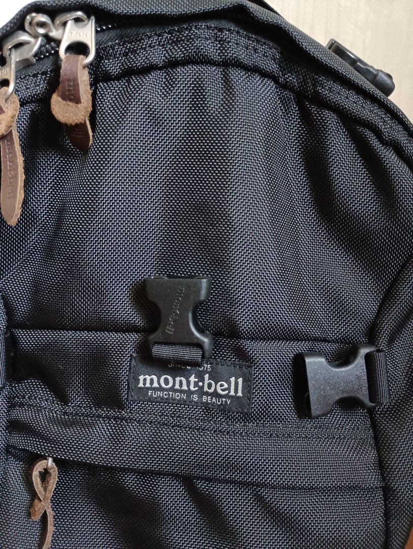 mont-bell 黒 2way キャリーバッグ、 バックパック