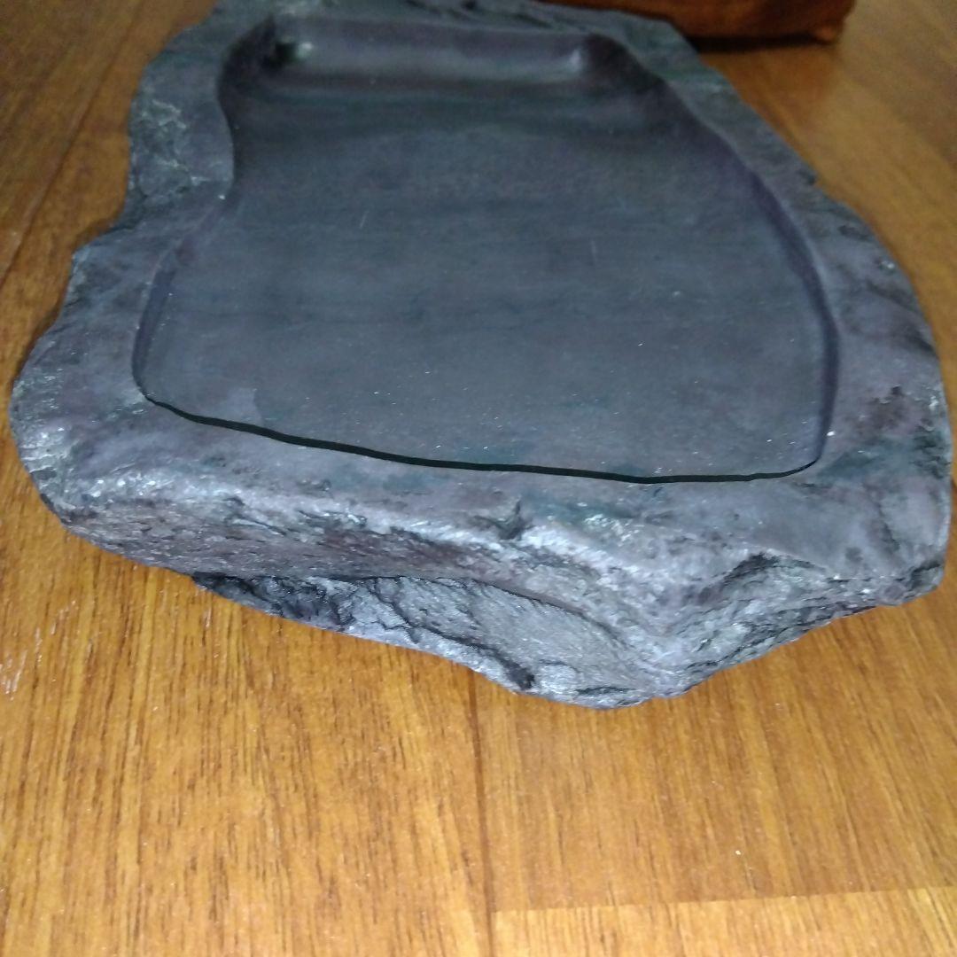 硯 箱付 松 重さ1.75kg 書道 習字 スズリ 毛筆 フデ 墨 【端渓硯？】