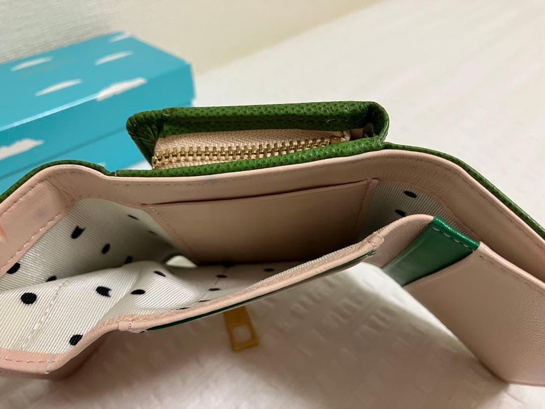 【ツモリチサト】三つ折り財布　新品 tsumori chisato CARRY