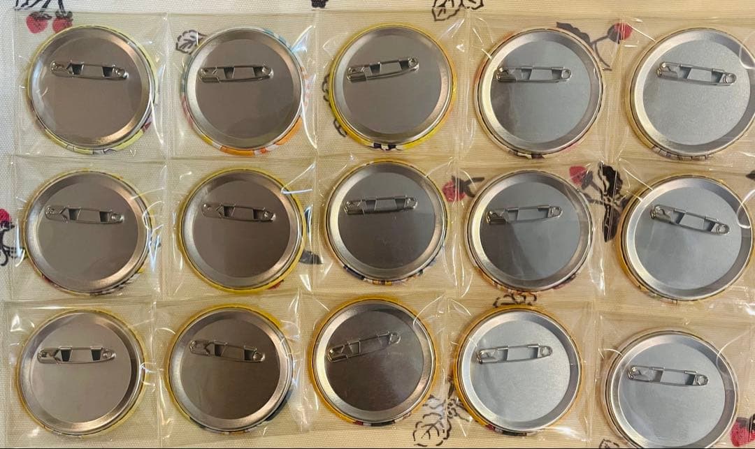 るぅと　缶バッジ　バラ売り⭕️