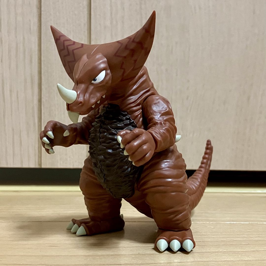 解体パズルFANTASY ゴモラ＆ゼットン 限定特典：透明外皮パーツ付き