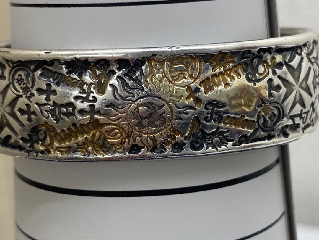 黒猫くろ太　ビルウォールレザー　BWL ワイドグラフィティバングル