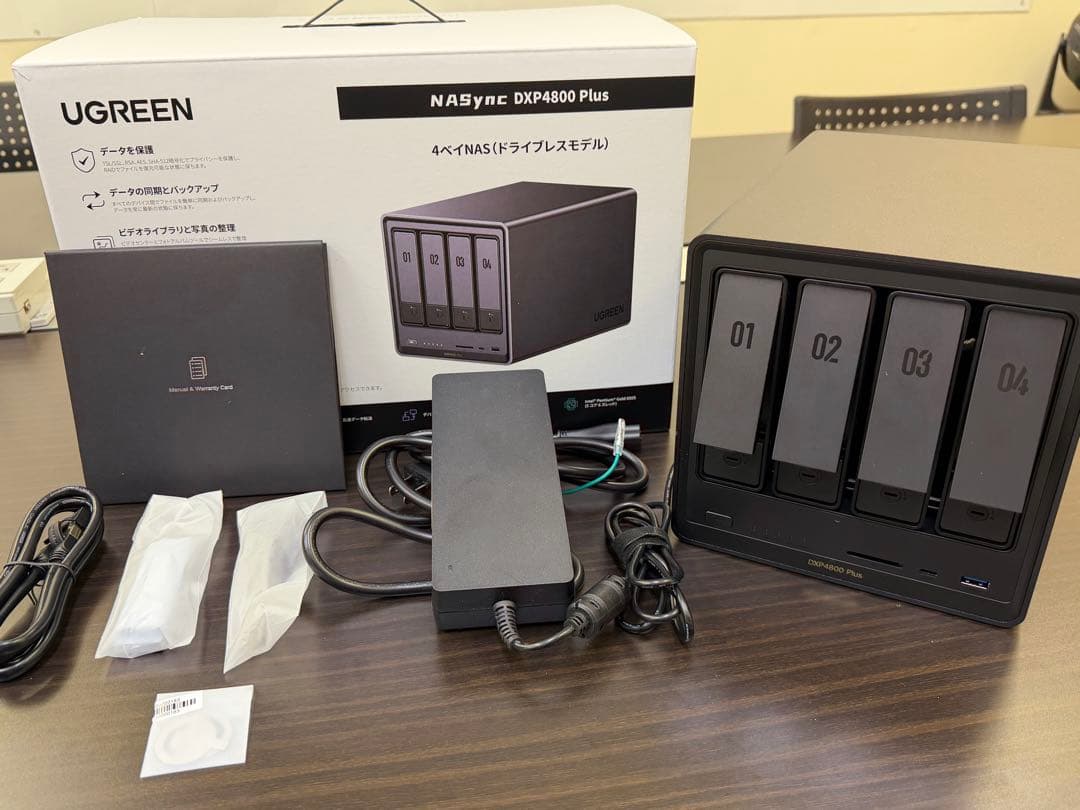 外付けハードディスク・ドライブ UGREEN NASync DXP4800Plus