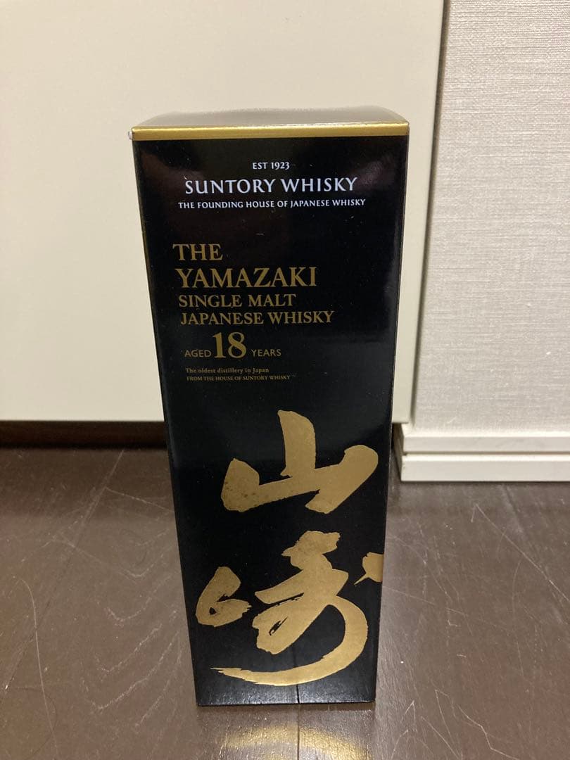 サントリー 山崎18年 カートン付 ウイスキー