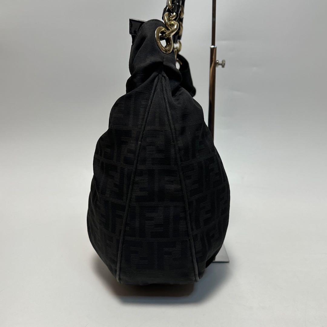 t78 保存袋　Gカード付　フェンディ　ズッカ　ミア　チェーン　ハンドバッグ