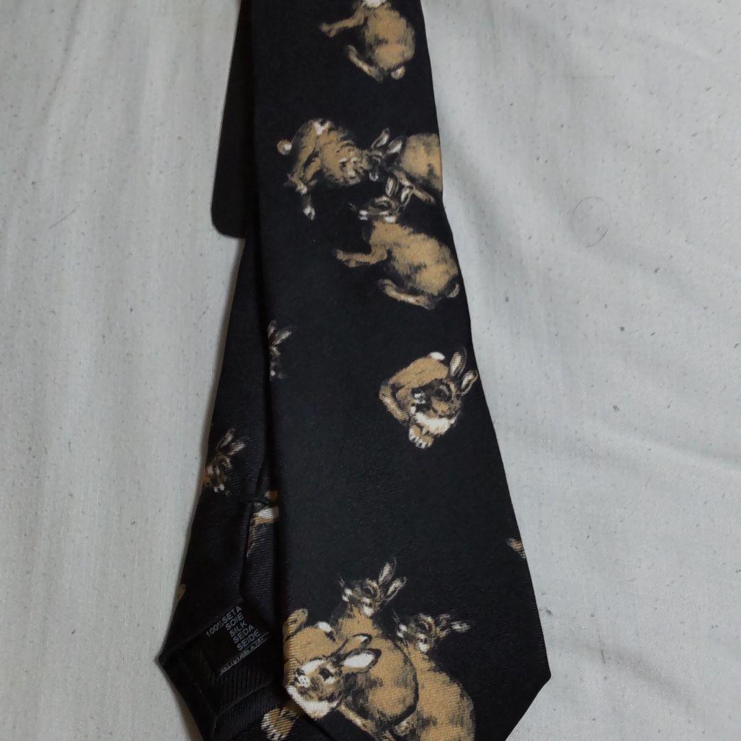 舘ひろし帰ってきたあぶない刑事ネクタイ