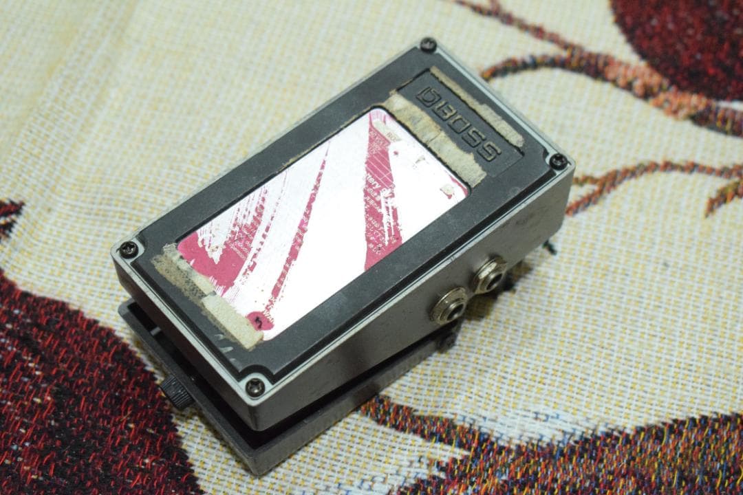 BOSS RV-3 Digital Reverb / Delay 台湾製