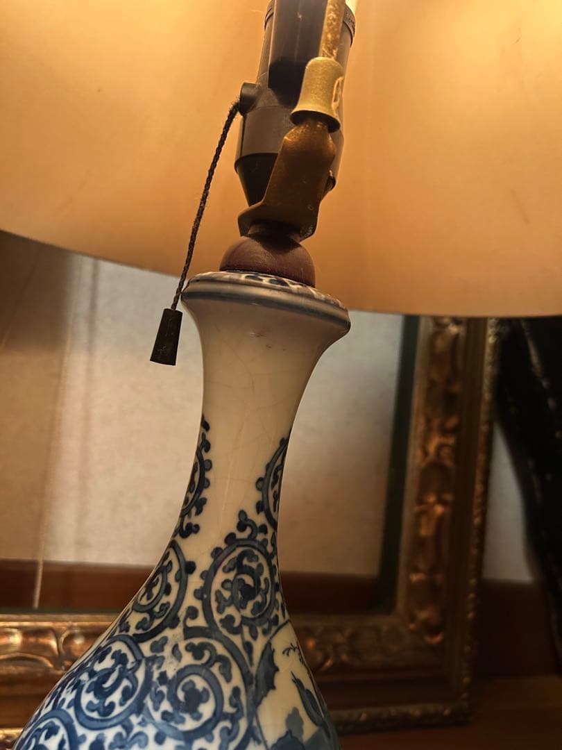 ヨーロッパ　フランスアンティーク　ヴィンテージvintage ランプシェイド陶器