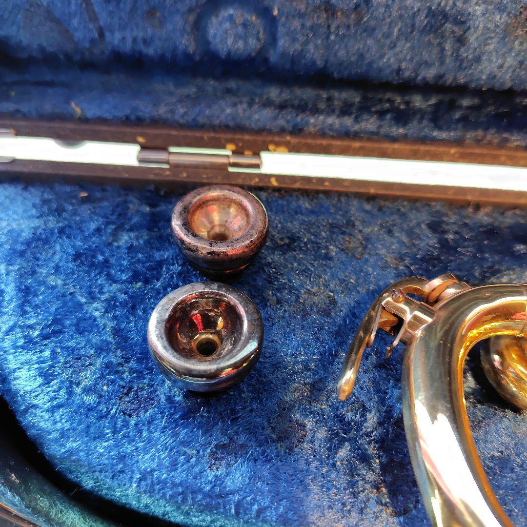 ヤマハゴールドトランペット 3バルブ ケース付き