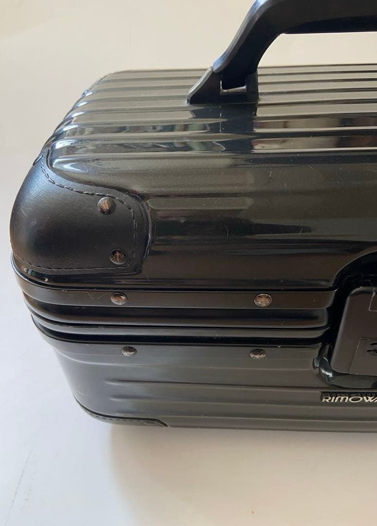 宋支配人リモワ　ビューティーケースSamba Novaサンバノヴァ 中古品