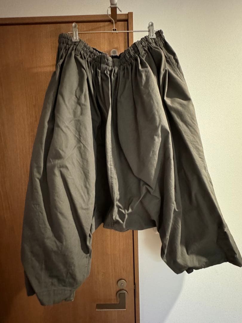 グレー サルエルパンツ GK-P04-002