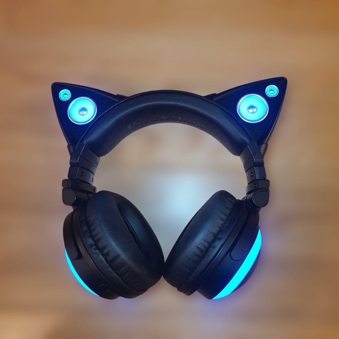 ✨希少✨Brookstone 8色に光る！ネコ耳ワイヤレスヘッドフォン