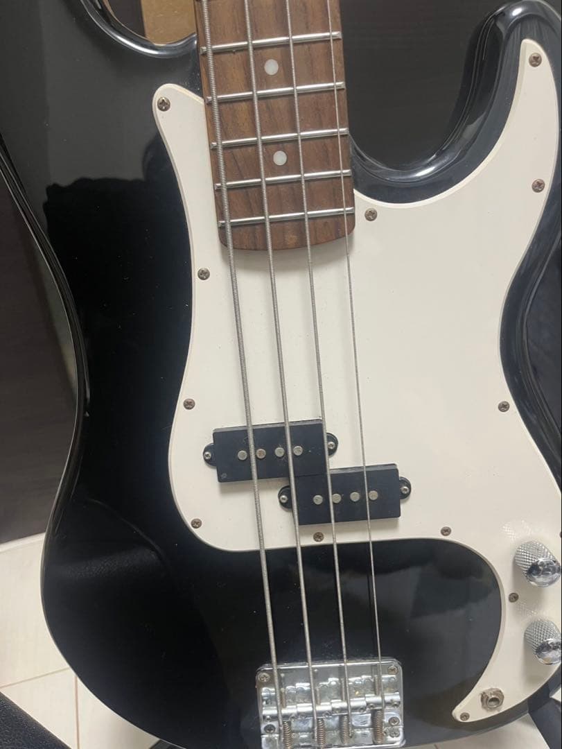 エレキベースセット FEANANDESアンプ KORGチューナー