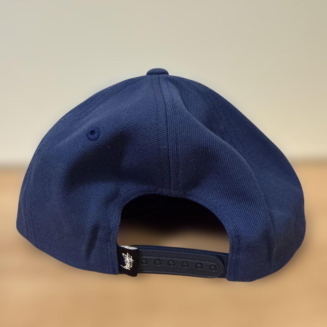 Stussy ネイビーキャップ