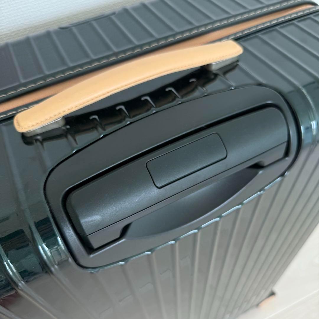 【ぽー】RIMOWA リモワ ボサノバ 94L 4輪 キャリーケース