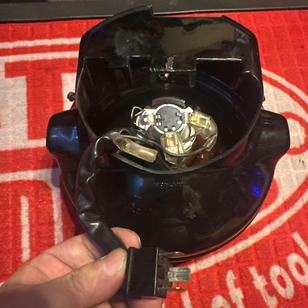 ISS　SEV MARCHAL イエロー　キティー