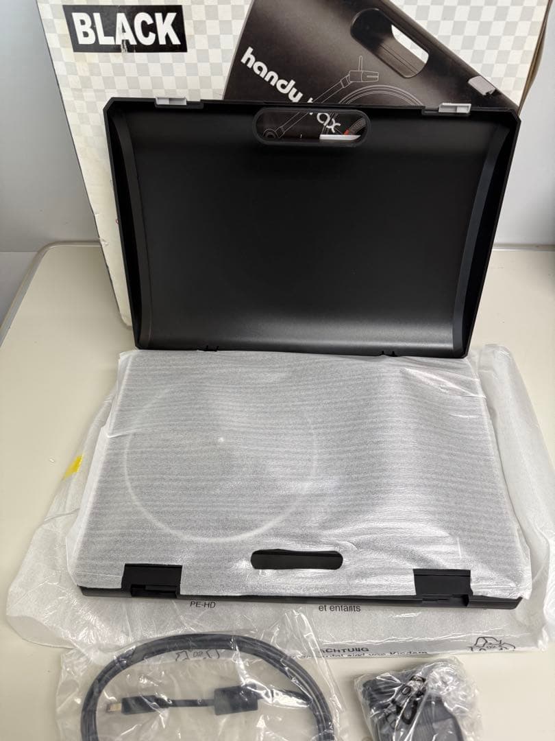 Vestax handy trax usb ポータブルターンテーブル 未使用品