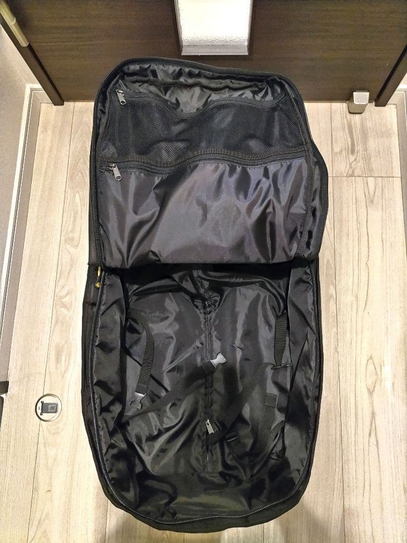 美品　アスレタ　キャリーケース　機内持込サイズ