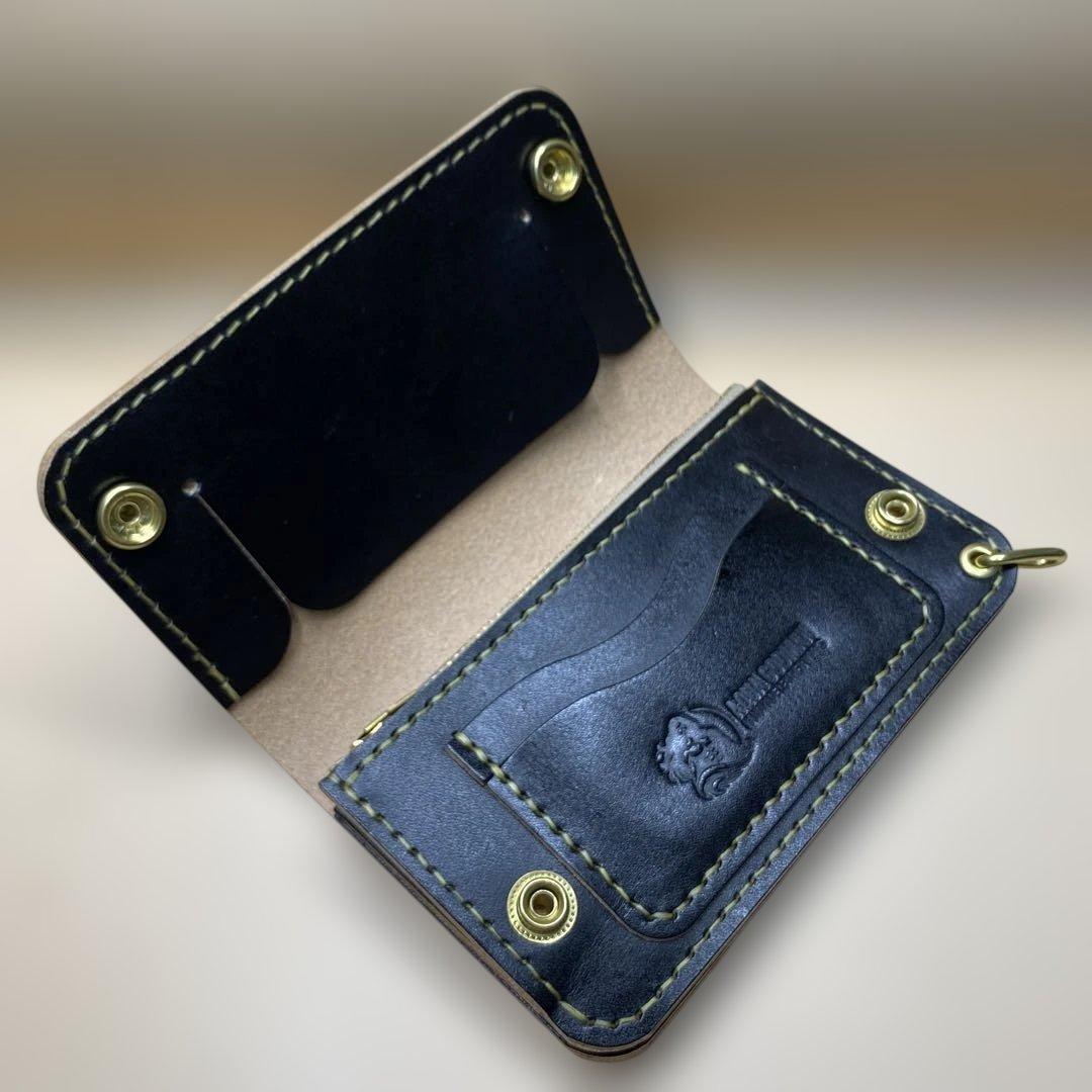 【無骨×上質】3層 丘染めブラック／ミドルトラッカーウォレット 折らずにお札収納