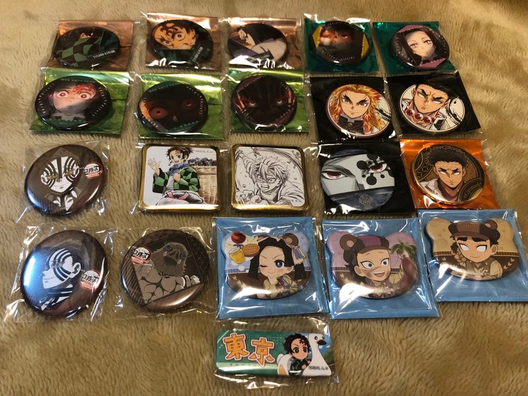 鬼滅の刃 缶バッジ 義勇 無一郎 実弥 煉獄 宇髄 しのぶ 蜜璃 まとめ売り