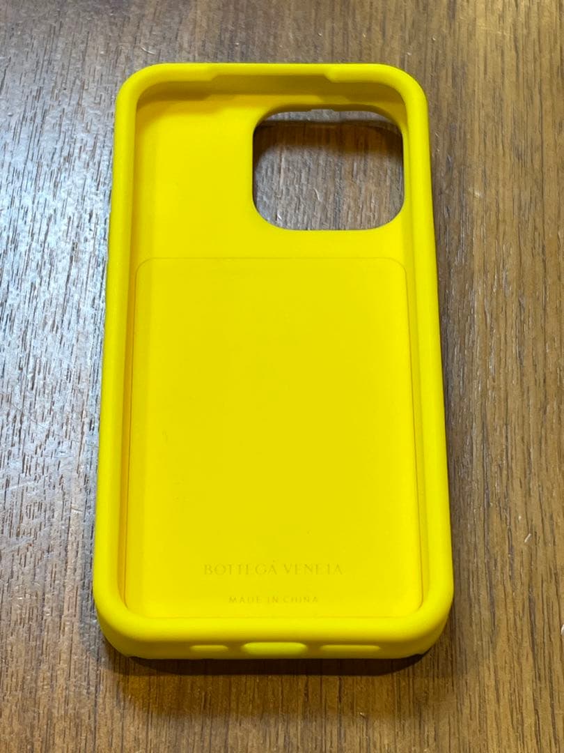 ボッテガヴェネタ iPhone13pro スマホケース カードケース付き