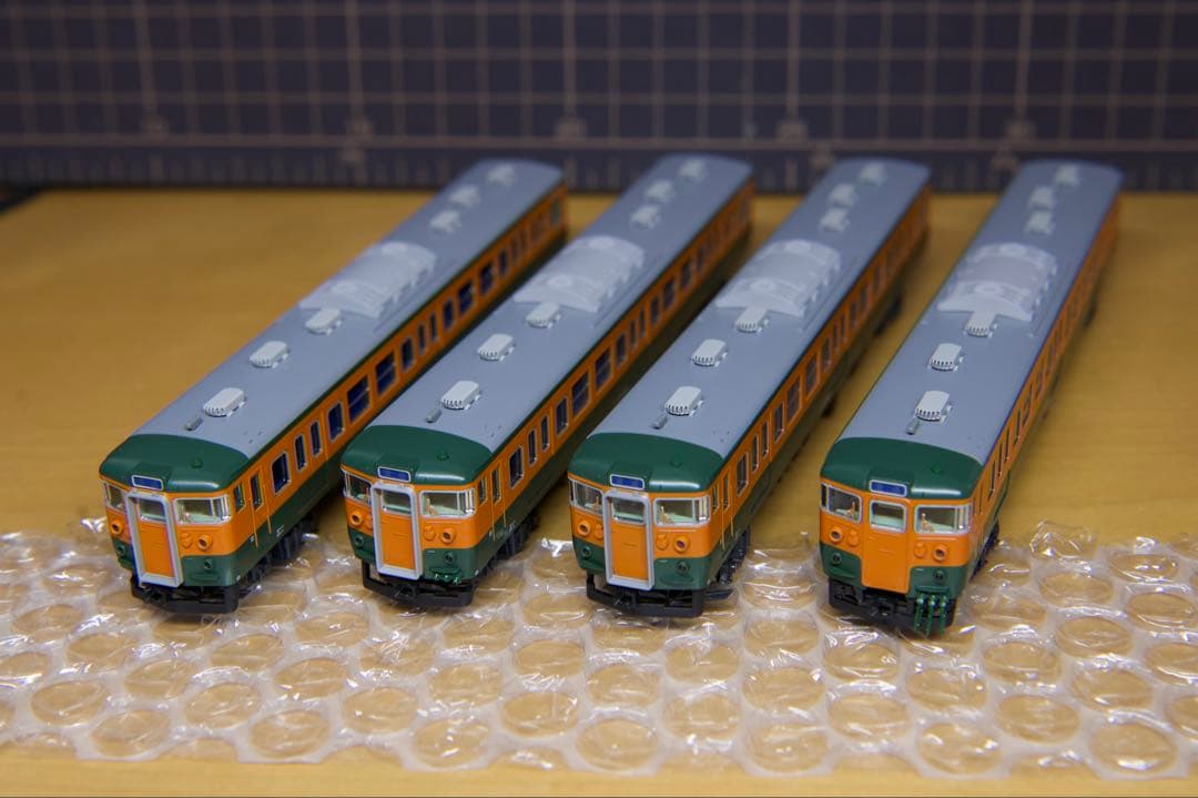 115系 300番台 湘南色 KATO 鉄道模型