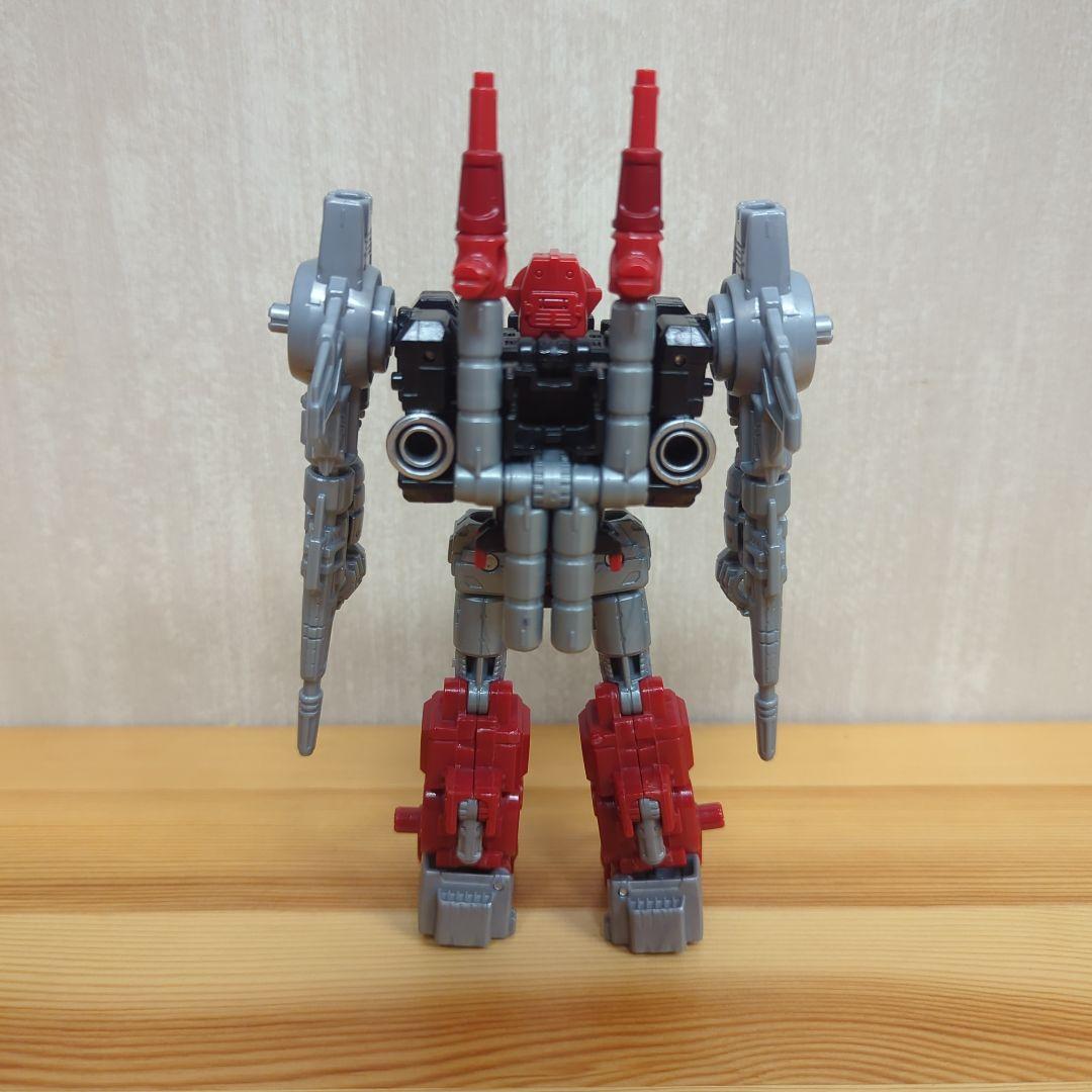 トランスフォーマー パワーダッシャー クロマー ジェネレーションズセレクト