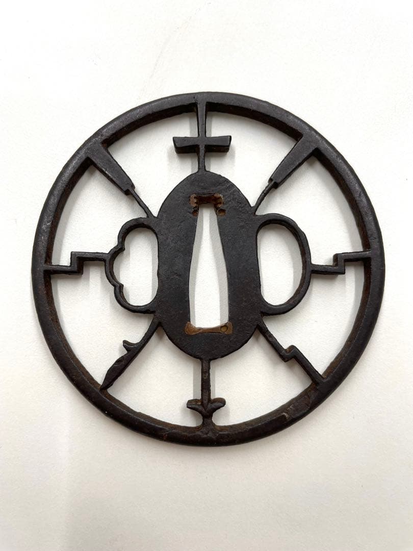 【キリシタン鍔】クルス文透かし鍔　鉄鍔　本歌