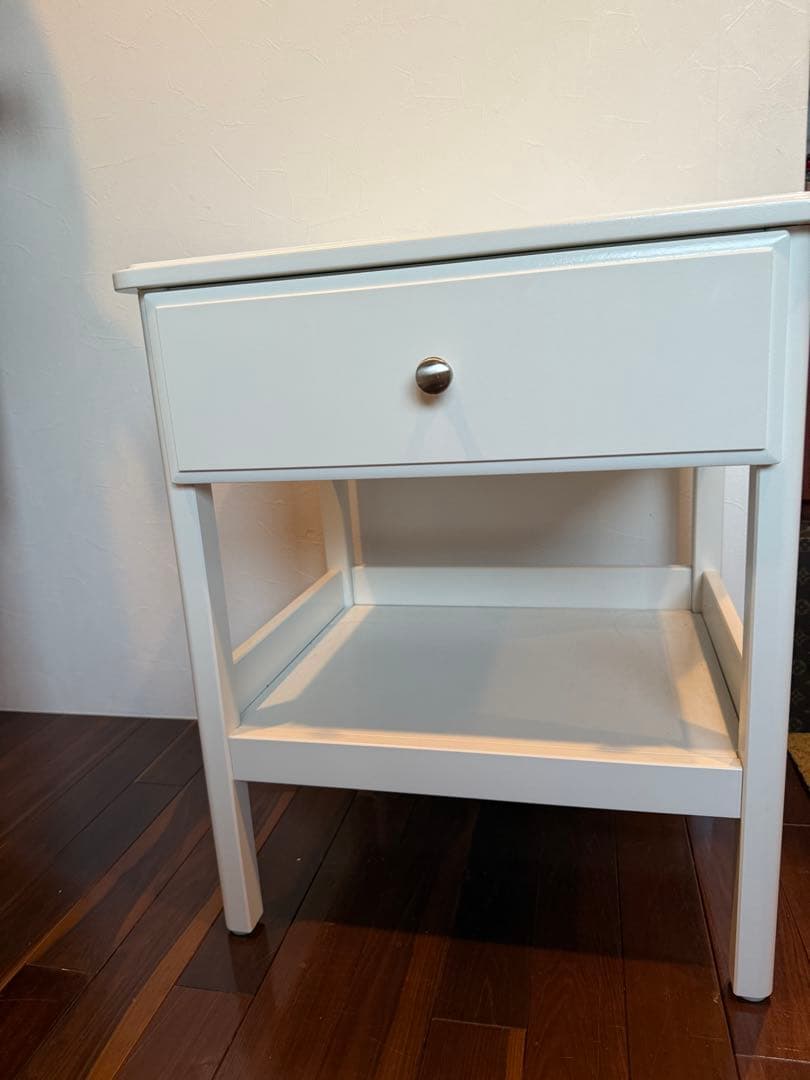 IKEA TYSSEDAL サイドテーブル 51x40 cm ティッセダール