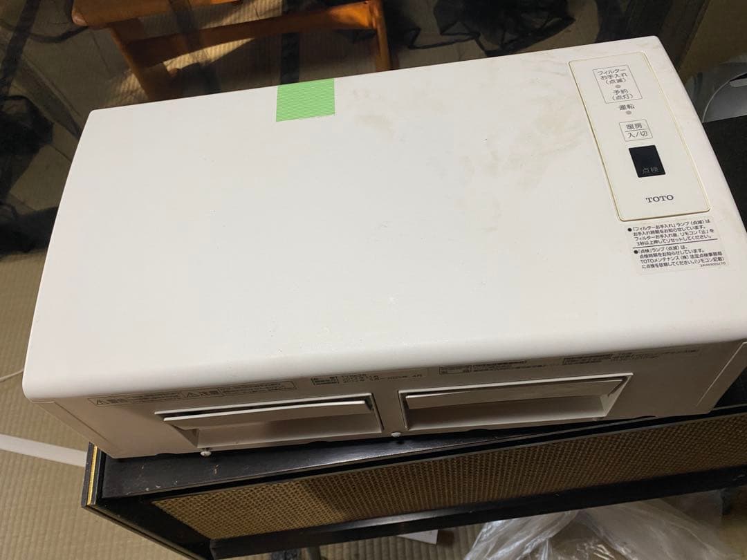 TOTO 浴室暖房乾燥機　￼TYR620 中古です　郵送可能です