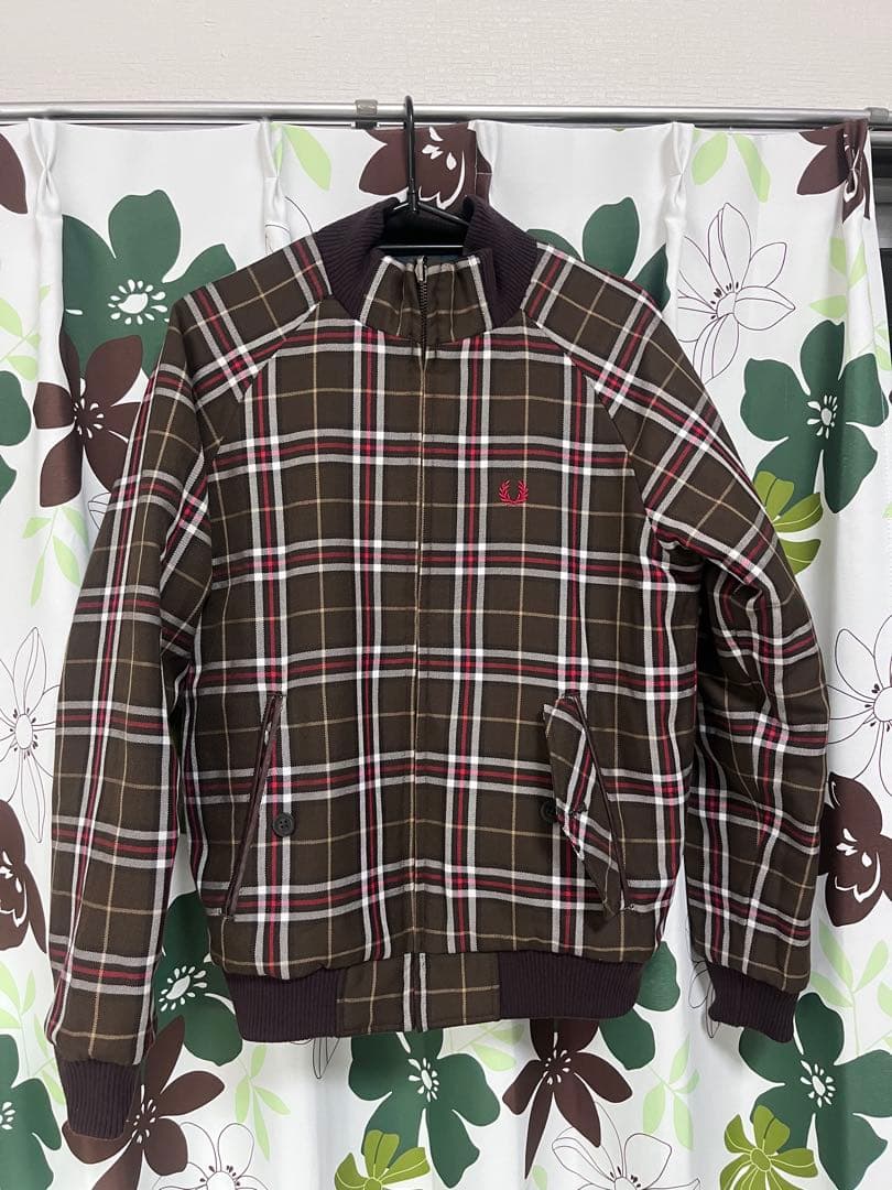 フレッドペリー　未使用品　リバーシブル キルティングジャケット ダークグリーン